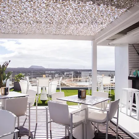 White Hibiscus Apartment Corralejo